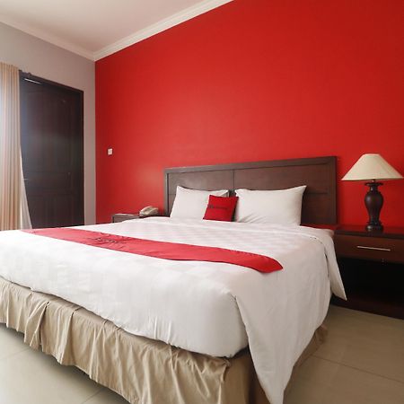 Reddoorz Premium @ Bukit Damai Indah Hotel Balikpapan  Exterior foto