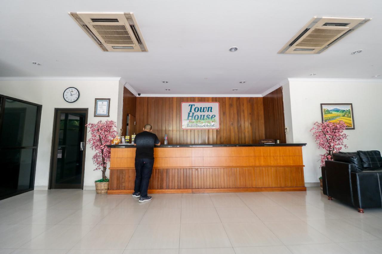 Reddoorz Premium @ Bukit Damai Indah Hotel Balikpapan  Exterior foto